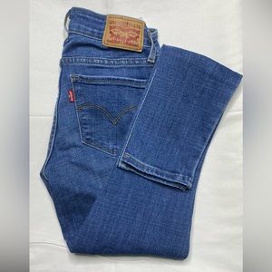 (Used) Levis 711s, size 24
